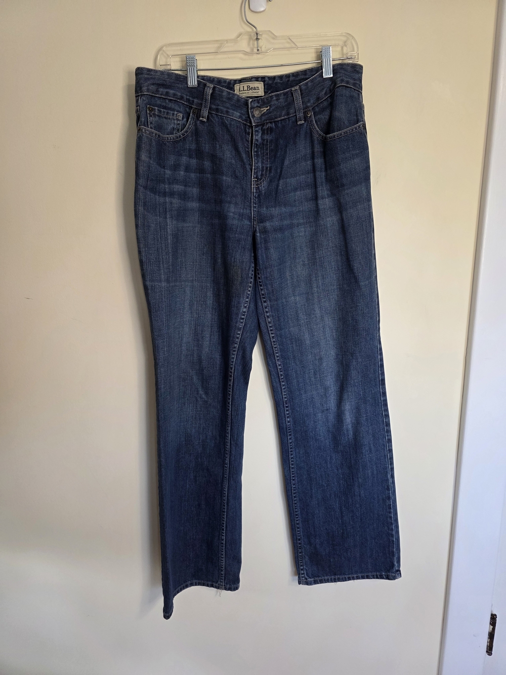 L.L. Bean Women's Straight Leg Jeans in Dark Blue Denim